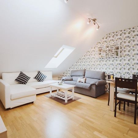 Apartamento Benita Тордесільяс Екстер'єр фото